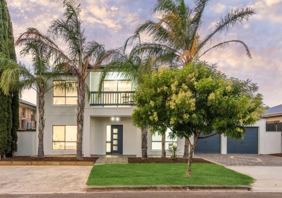 Investment property purchased in Magill SA