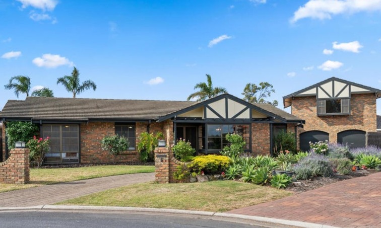Investment property purchased in West Lakes SA